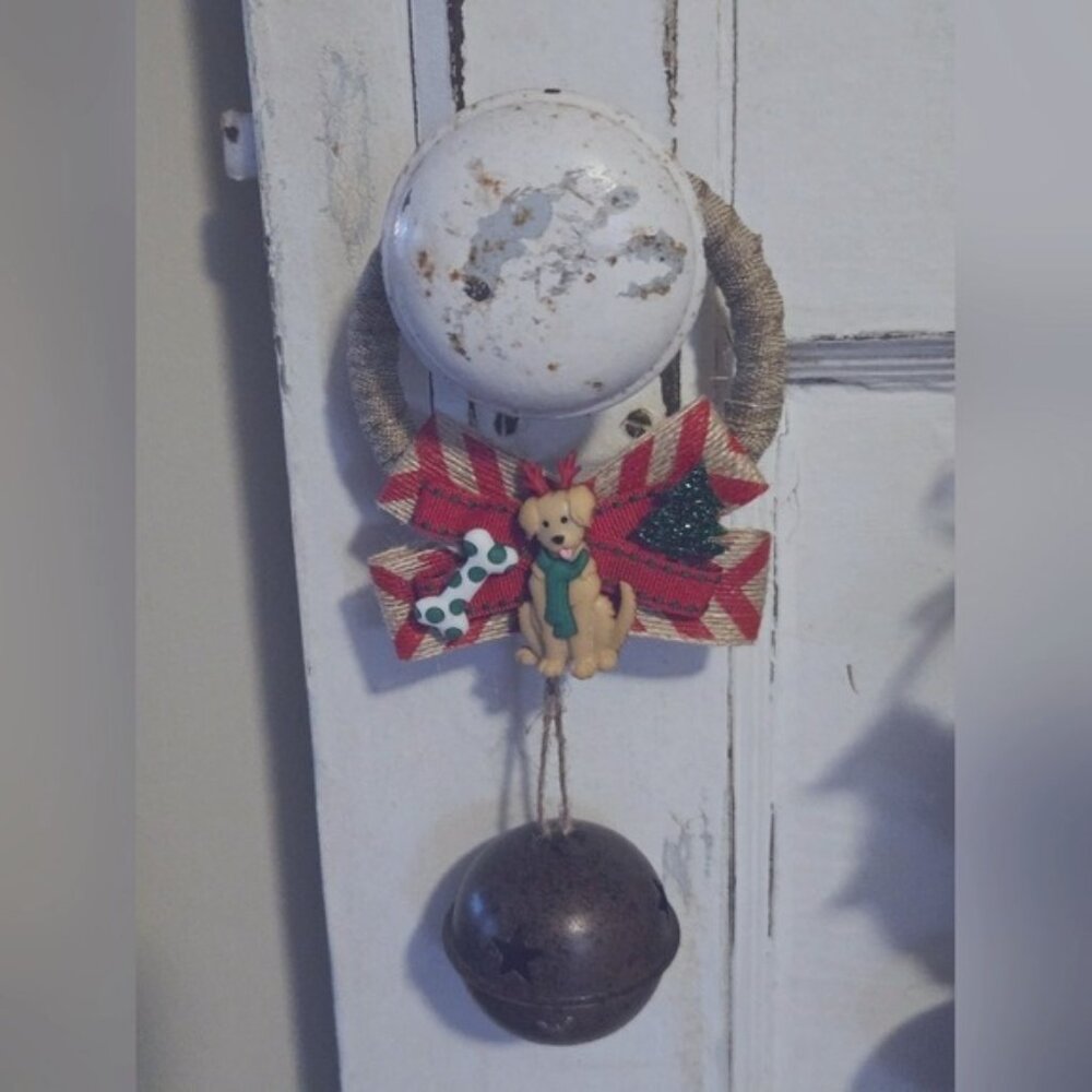 Rustic Christmas Dog Door Hanger Door Knob Hanger Decor Golden Retriever Decor
